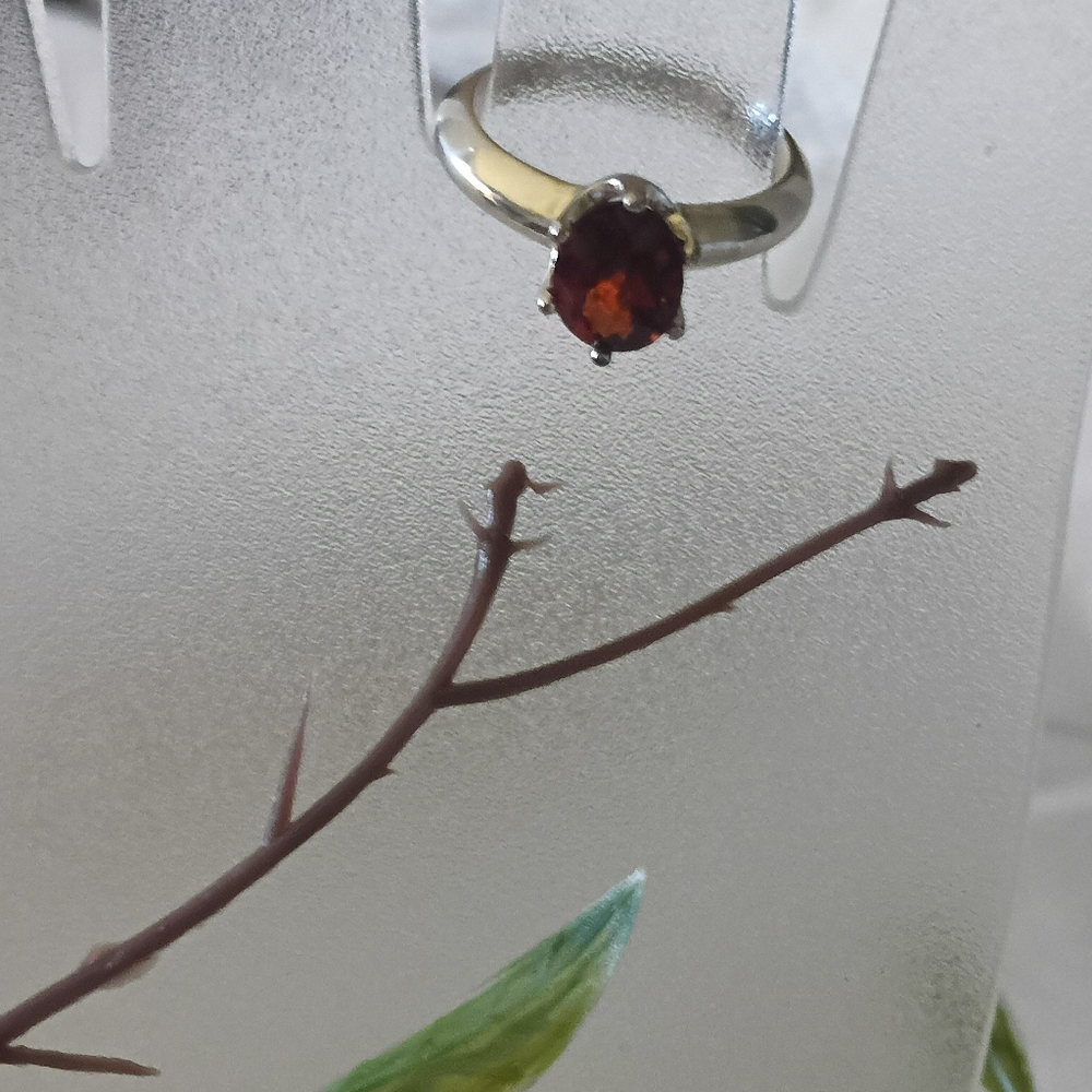 Vintage Sterling Silver and Garnet Gemstone Ring Size 8 Signed